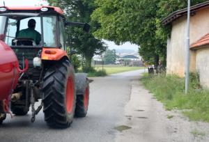 CESTA DOLENJA VAS PODSKRAJNIK 02 FOTO LJUBO VUKELIČ